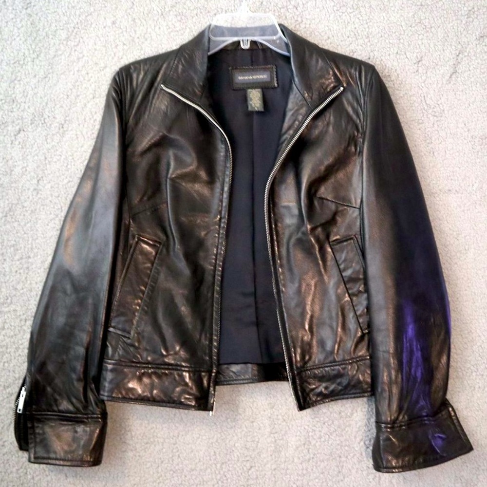 Banana Republic Women’s Black Leather Jacket Full Zip Size S